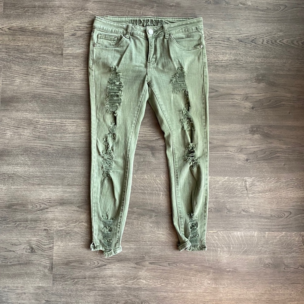 Green skinny jeans